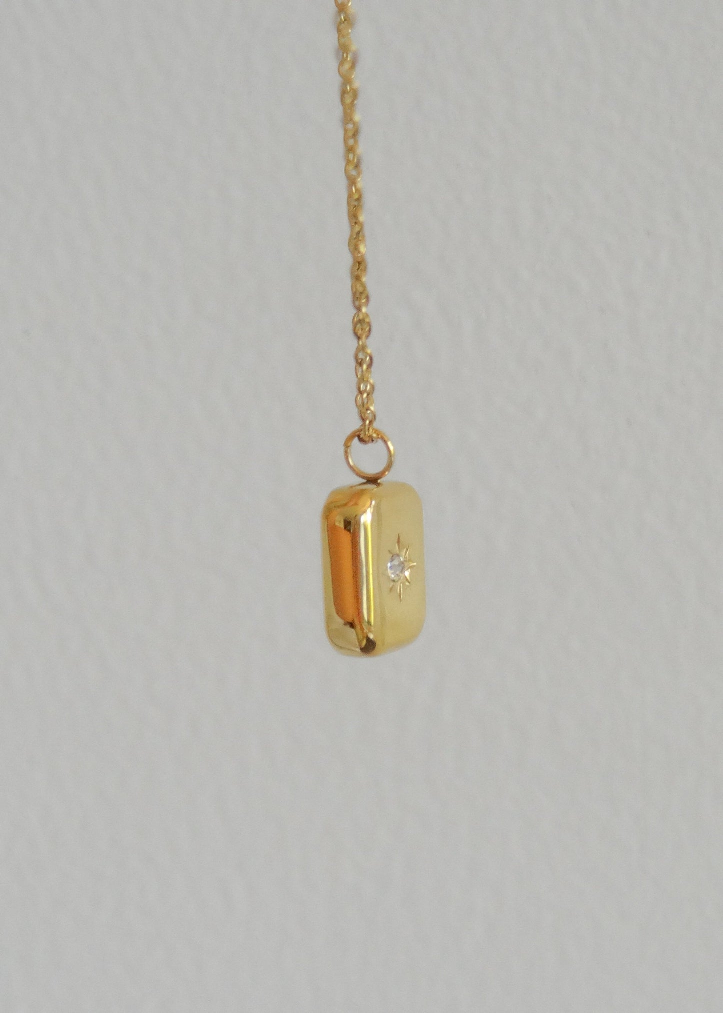 Collar Aura Cuadrado