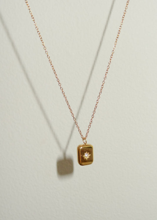 Collar Aura Cuadrado