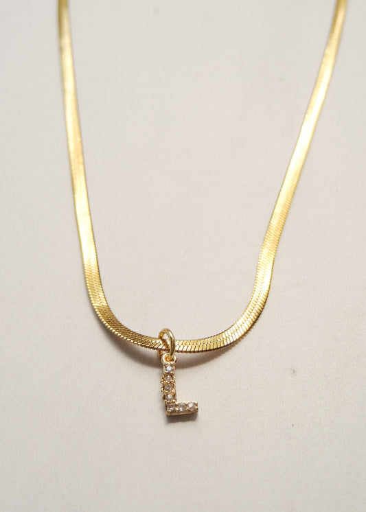 Collar Letter L