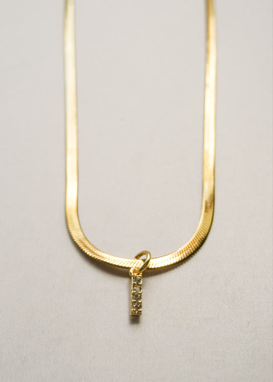 Collar Letter I