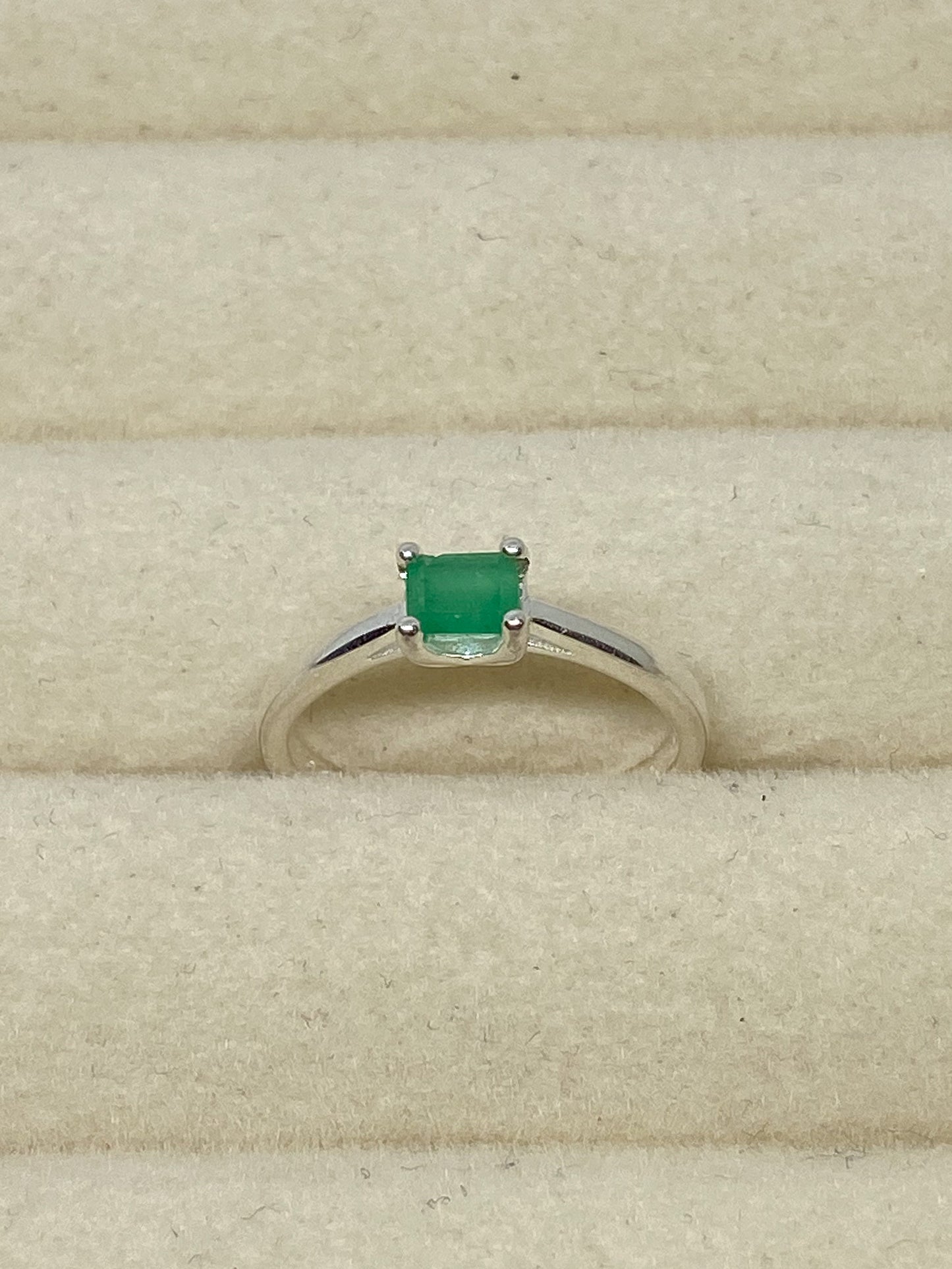 Anillo Selene
